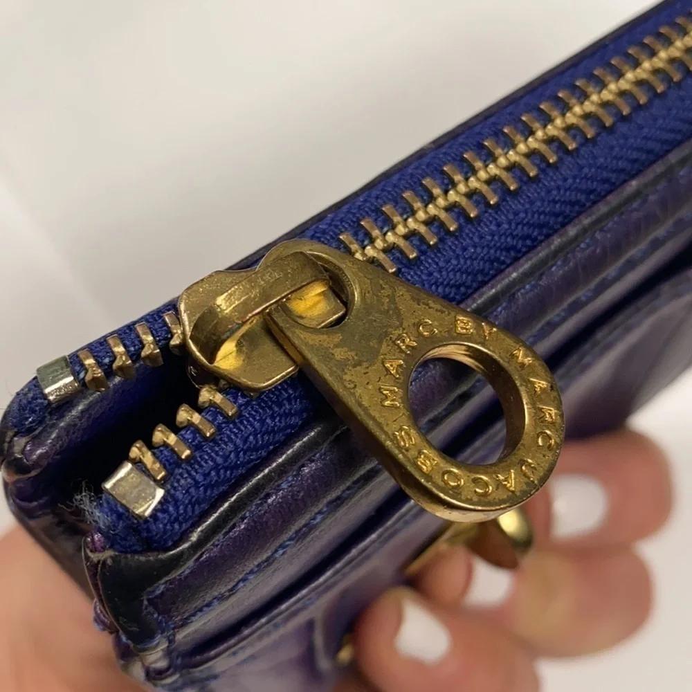 Marc Jacobs Totally Turnlock Purple Leather Wallet